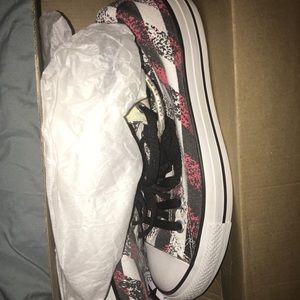 Brand new converse